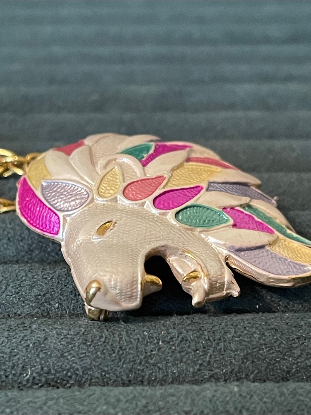 Vintage HMS Madeira Collection Pastel Roaring Lion Brooch Pendant Necklace - Picture 7 of 11